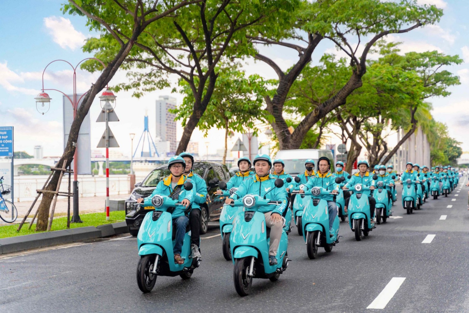 Green SM tiếp sức, tài xế công nghệ “rộng đường” chuyển sang xe điện - Ảnh 1.