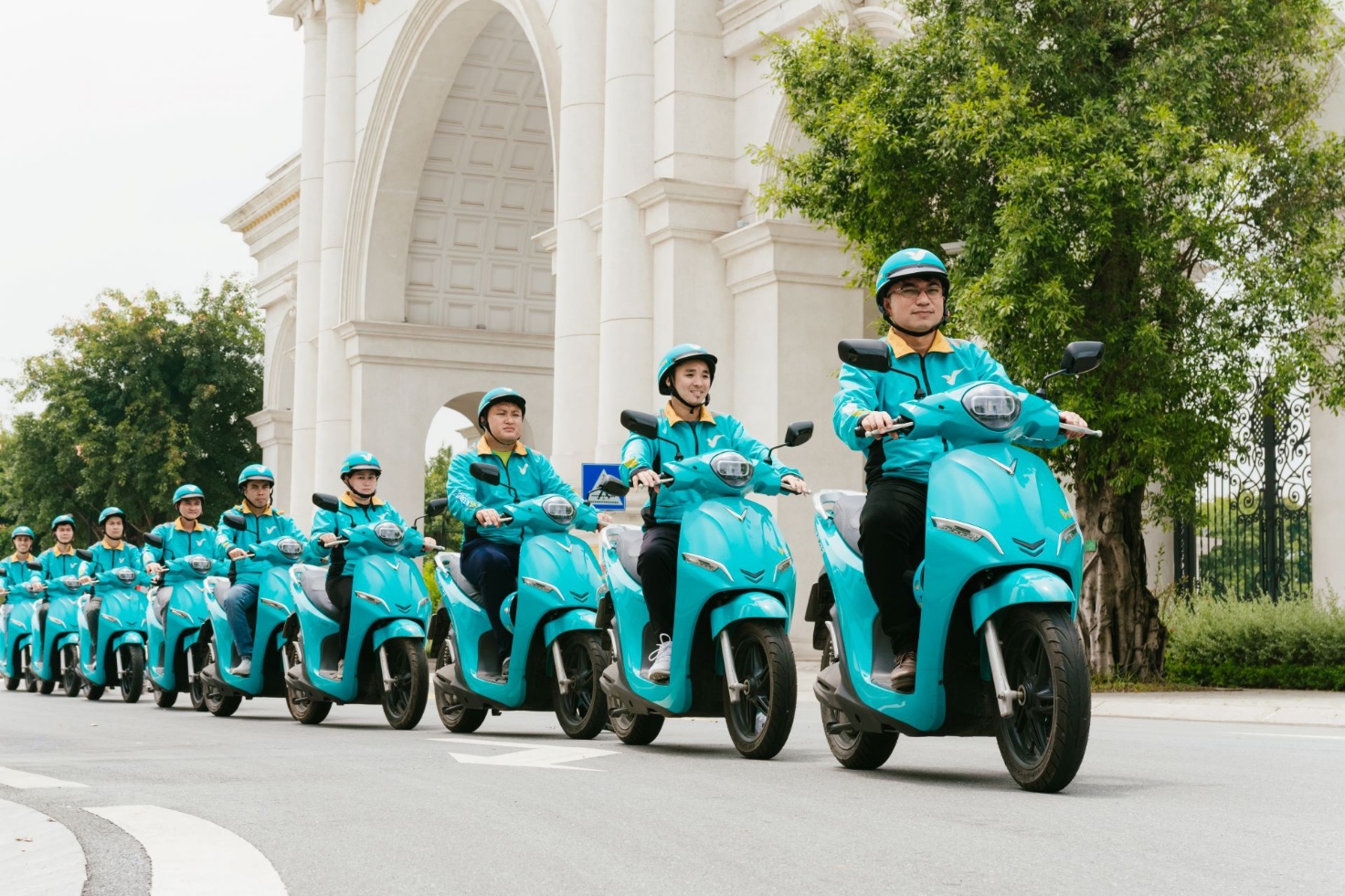 Thu nhập tài xế công nghệ thoát cảnh “may rủi” khi gia nhập Green SM - Ảnh 1.