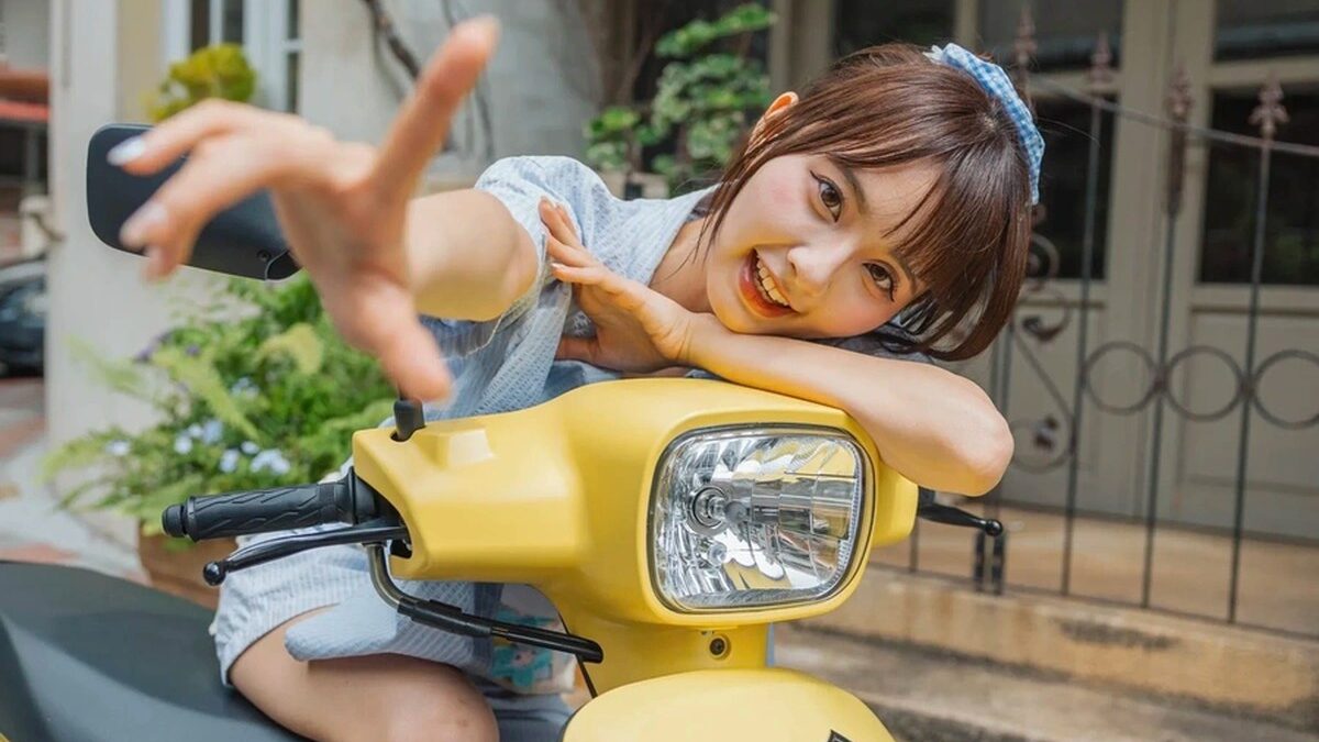 Suzuki bất ngờ tung xe tay ga 125cc gây sốt vì quá đáng yêu, về Việt Nam liệu có đủ sức đấu Honda Scoopy?