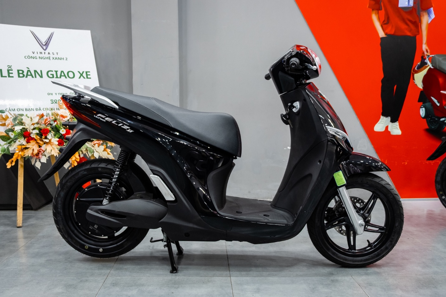 Chủ xe VinFast Feliz II: Chở nặng hơn 200 km vẫn êm, đổi pin chưa đầy một phút- Ảnh 1.