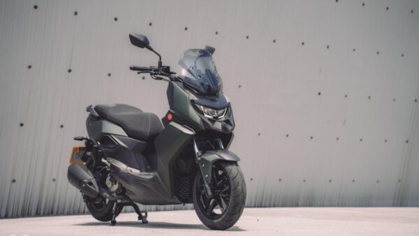 “Chiến thần cơ giáp” Aeonmotor STR X 300 trình làng: Vũ khí tối tân thách thức Honda SH 350i, dọn đường về Việt Nam?