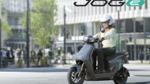 Yamaha tung xe ga điện JOG E: Khai tử xe xăng giá rẻ, đe dọa vị thế Honda Vision nếu về Việt Nam?