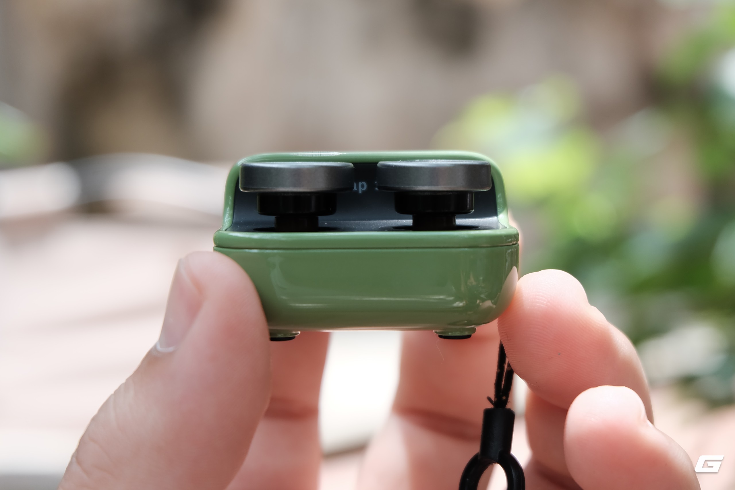 tappydscf1855-17836625197201918277569 Đánh giá Boox Tappy: Chiếc điều khiển lật trang có thực sự đáng tiền với mức giá 800.000 VNĐ? - Ảnh 9.