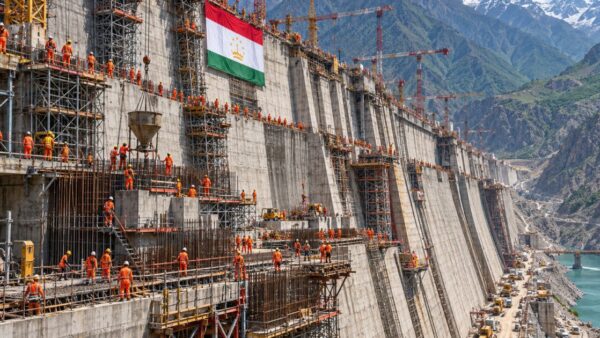 Phát hiện một quốc gia đang xẻ núi xây siêu đập cao 335 m, vượt xa đập Tam Hiệp – có 6 tổ máy công suất tương đương 3 nhà máy điện hạt nhân, hồ chứa 13,3 tỷ m2 nước